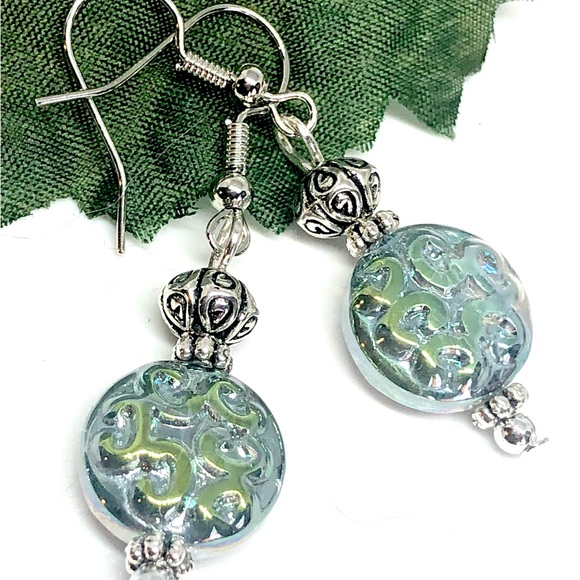 AB Rose Pink Green Luster Round Swirl Glass Coin Disk Bali Style Dangle Earrings - Picture 4 of 5